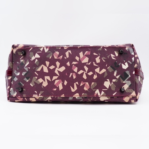 AI07❤️ BURBERRY Patent Supernova Check Stars Nickie Tote - Picture 8 of 14